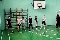 В Новобурасском районе состоялся турнир по волейболу среди юношей на Кубок главы района