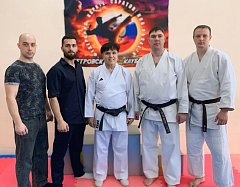 На базе школы №1 рабочего посёлка Новые Бурасы функционирует спортивный клуб по восточному боевому единоборству "Кобудо"