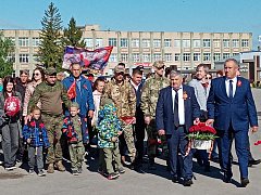 Это нужно не мертвым...Это надо живым!