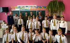 В образовательных учреждениях Новобурасского района проведены "Классные встречи", приуроченные ко Дню защитника Отечества