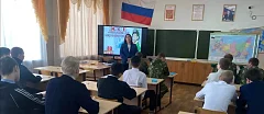 Педагоги и учащиеся школ Новобурасского района прошли квест "Защита Родины — долг каждого перед Отечеством"