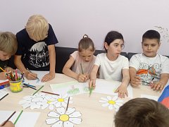 «Рисуй, Россия!»: как мы выразили любовь к Родине через искусство