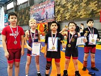 Поздравляем ребят и тренера с победой