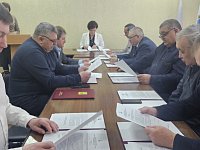 Состоялось очередное заседание Новобурасского районного Собрания