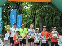 Бегуны Новобурасского района приняли участие в VI легкоатлетическом забеге «Тенистые овраги»