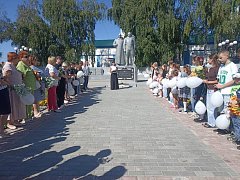 В память погибшим детям Донбасса