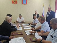 Состоялось внеочередное заседание Новобурасского муниципального Собрания