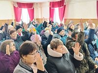 В посёлке Динамовский Новобурасского района проведено собрание жителей с целью обсуждения проекта организации водоснабжения