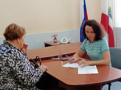 28 июня Новобурасский район с рабочим визитом посетила депутат Саратовской областной думы Татьяна Петровна ЕРОХИНА.