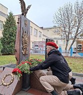 Встреча учащихся Новобурасского района с Героем России