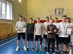 В рамках проекта "Дворовый тренер"прошли районные соревнования по баскетболу 