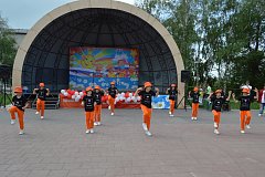 Подарили детям радость