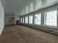 Завершаются ремонтные работы в спортивном зале начальной школы