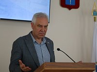 Алексей Антонов не исключил запрета продажи алкоголя в многоквартирных домах