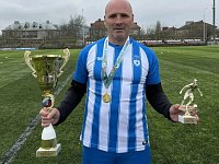 Тренер-наставник из Новобурасского района удостоен звания лучшего бомбардира 