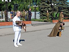 Это нужно не мертвым...Это надо живым!