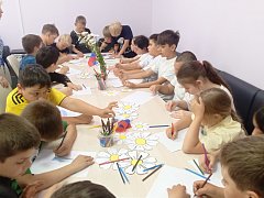 «Рисуй, Россия!»: как мы выразили любовь к Родине через искусство