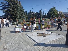 В память погибшим детям Донбасса
