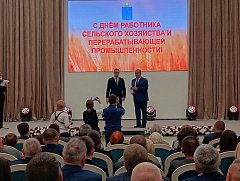 Снова в лидерах по урожайности зерновых в правобережной микрозоне