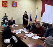 Депутаты Новобурасского муниципального Собрания приняли участие в во Всероссийской акции "Ёлка желаний"