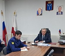 В первую субботу мая глава Новобурасского района А.Ф. Воробьев провел очередной приём участников СВО и членов их семей