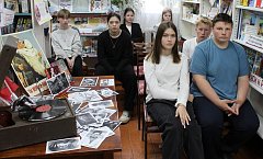 Деятели литературы и искусства на защите Отечества
