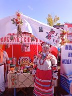 "Серебряные" волонтёры Новобурасского центра социального обслуживания населения стали участниками фестиваля мордовской культуры «Шумбрат, ялгат!»