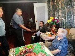 Любовь длиною в 65 лет: супруги Осины отметили железную свадьбу