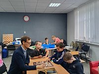 Зачем нужны шахматы и шашки в лагере?