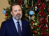 Игорь Комаров поздравляет жителей с наступающим Новым годом и Рождеством