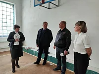 Завершаются ремонтные работы в спортивном зале начальной школы