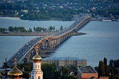 Этот праздник впервые отметили в 2008 году во время проведения Х Международного научно-промышленного форума «Великие реки» в Нижнем Новгороде. Волга – одна из крупнейших рек в Европе, ее длина составляет 3530 км. Она протекает по территории нескольких суб