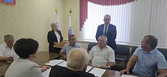 Состоялось внеочередное заседание Новобурасского муниципального Собрания