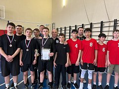 В рамках проекта "Дворовый тренер"прошли районные соревнования по баскетболу 