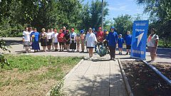 "Серебряные" волонтеры  приняли участие в открытие летней смены "Время первых"
