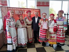 "Серебряные" волонтёры Новобурасского центра социального обслуживания населения стали участниками фестиваля мордовской культуры «Шумбрат, ялгат!»